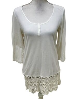 Mur mur crochet cotton Lace-Hem Long Sleeve Tee Ivory scoop neck size large